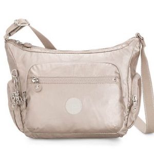Kipling Champagne Metallic Gabbie